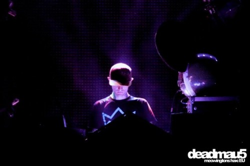 I am DJ boy
