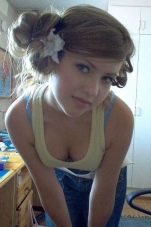 AleynaSeni's profile picture. beni seveni bende severim