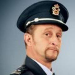 Anti_France's profile picture. Défenseur du territoire du Grand Royaume de Belgique menacé par l'invasion de Frousses comme Bernard Arnault et d'autres