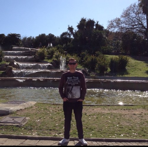 Burna_4's profile picture. 