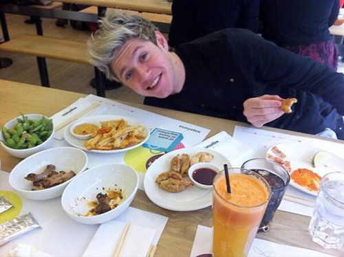 Free Follow From @Gymnastnarry Follow me back there ily