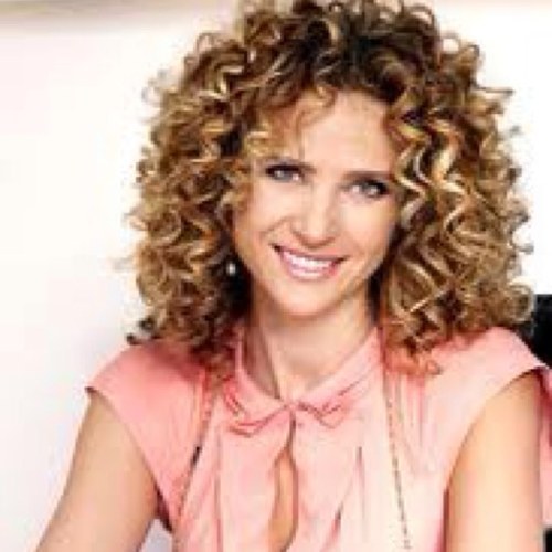 esraoflazguvenk's profile picture. instagram EsraOflazGuvenkaya