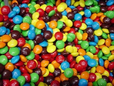 hi! my name is Puteri ^_^ and i love m&m's chocolates hahaha ^_^ do follow me ^_^