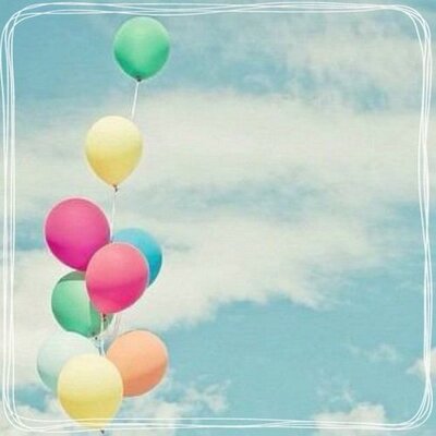 ポエムbot Twitter પર 親友って他愛もないことで笑いあえて悲しいことは2人で泣いて嬉しいことは2人で喜んで 喧嘩しても仲直りしてまた仲良くなって そーゆーのが親友って言うんだよね