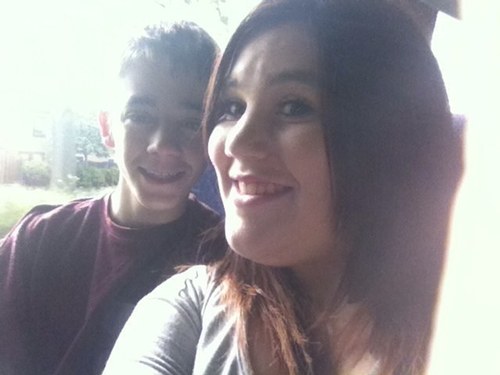 Im British, I live in scunthorpe, and no im not from skint. I love followers so follow me and ill follow you back!3