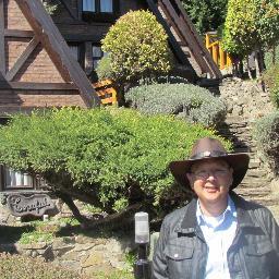 temucomoya's profile picture. 