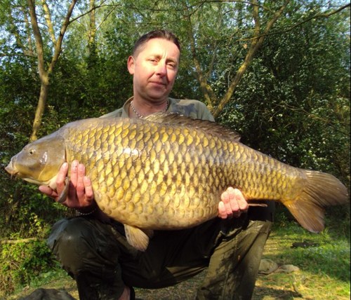 weldon_martin's profile picture. Dedicated met lake bailiff ...Ask me no questions i tell you no lies..... loves a pint of do as ya told ..special dad .... Met lake till i die ✊..🇧🇷🇬🇧