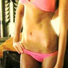 18, 5'3 SW:181lbs, CW:152, GW:117 Gw2: 100 wishing to be thinner and happier; my mind is everywhere.