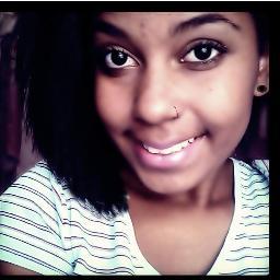 - Geminiana , Ciumenta , idiota , engraçada , humilde & Feliz ! nao gostou ? FODA - SE 

:)) http://t.co/T7mHTbEEhg