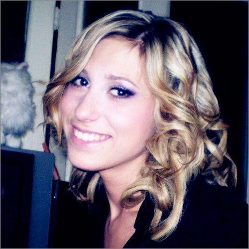 alinka3103's profile picture. 