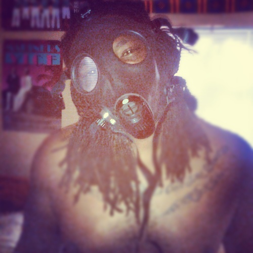 Young Fast is a rapper out of Seattle WA that is making his way through the world to become the next best thing POPPIN.