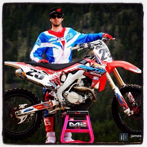 Ross Johnson  Profile