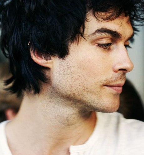 anastya_i's profile picture. 