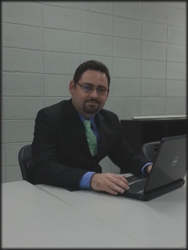 waltherfsantos's profile picture. Ing. en Producción Industrial con especialización en Automatización Industrial, catedratico de la Universidad Tecnológica de Honduras