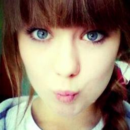 PaulinaBubiek's profile picture. Hi I'm polish girl , directioner , 16 years old .
11.05 - the best day of my life I will never forget it ! 3