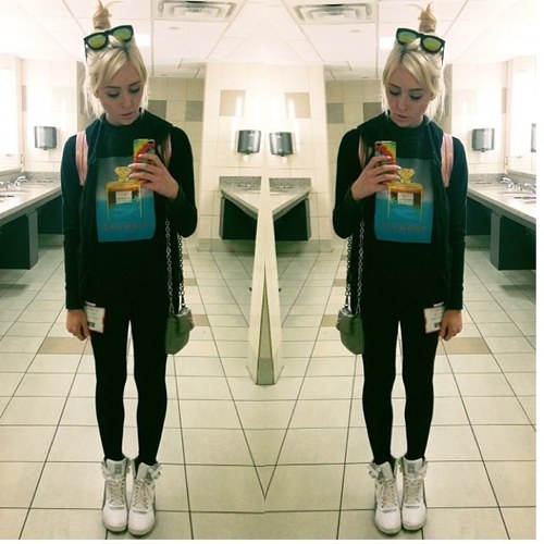 23 year old. I am a Fallen Angel with the power of Telepathy and Mind Control living in LA.