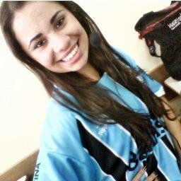 Amo futebol...Amoo meu time gremio... E amo uma pessoa ♥ ele e tudo pra mim...!!