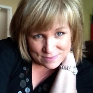 Mom, wife, innovator, explorer, amateur cook, artsy, reader, weather nerd, coffee lover, amateur wino, hugger.
