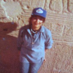 azza68x's profile picture. female , lawyer, mom , love and supporting animals , child abuse , human rights , wish all the world live in peace  , love all together