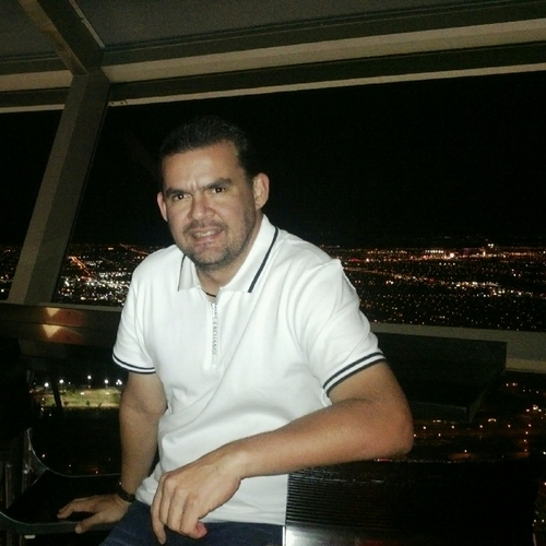 carloslozanoa's profile picture. 