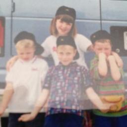 tomluscombe24's profile picture. 