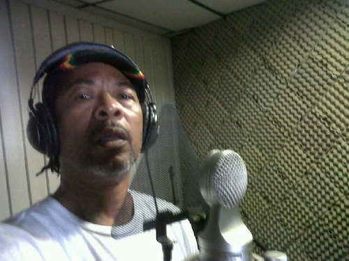 Jobsaastaytos's profile picture. cantaautor de musica reggae y agricultor,amante de la vida espiritual,de mi cultura raizal,ambientalista y lider social.me gusta la comida vegetariana,ypescado