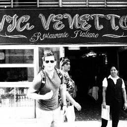 johnnybricks's profile picture. 