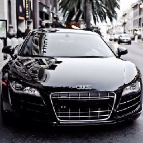 Bringing you pictures of the nicest cars on the planet daily. Follow us.
