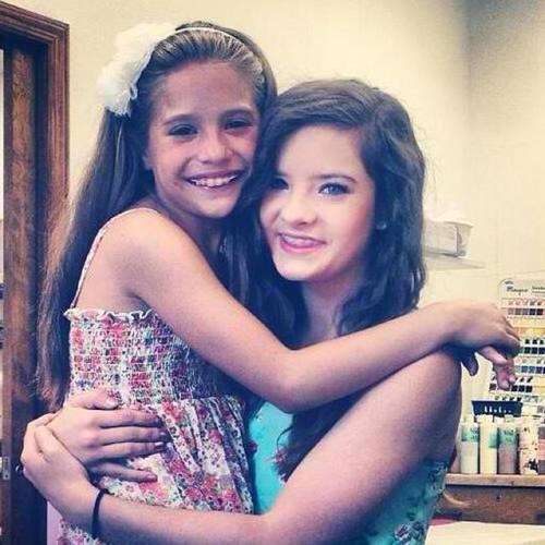 IMackenzieZ's profile picture. Im on dance moms! Sister:Maddie besties: Asia, Nia, Chloe, Paige Kendall, and Brooke!!!!!