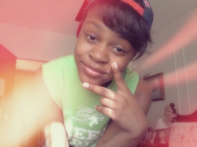 Team Mindless tho.
Instagram; xSomething_Nicex 
,Kik; iiNoodle