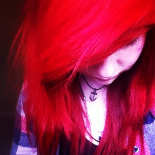 Been an awkward fucktard for 15 years. Harley. Pokèmon. Music. ^-^
Follow me, I follow back. c: