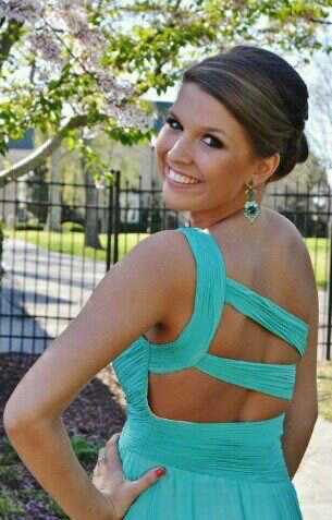 BrookeBergeson's profile picture. Brentwood Academy junior. I cheer.