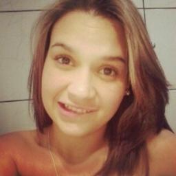 Eu tenho fé, nada me abala. Eu tô ligado, aqui se faz aqui se paga