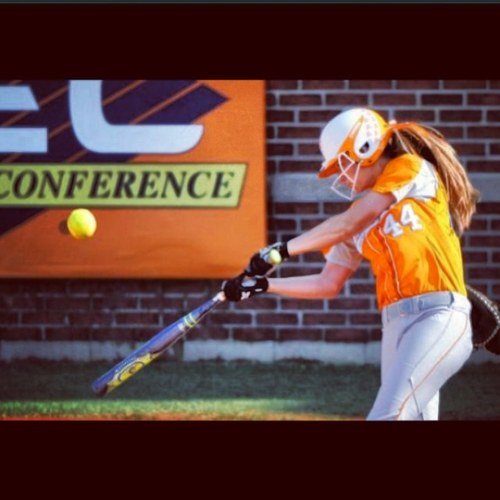 Just another softball player⚾
Softball=Life
Help me get followers!!