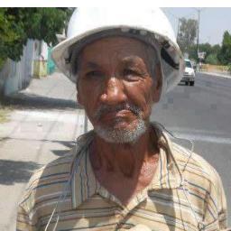 Borracho de nacimiento e inteligencia donada de los dioses, soy ingeniero ¡ÁBRANSE PUTOS!