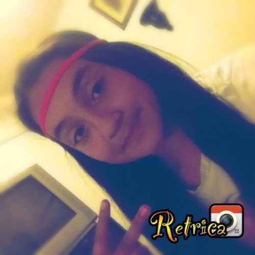 Basketball team/ My name Alondra/ Make you laugh/ Crazy/ not the same when  im around YEA Follow and Ill follow back Bitches