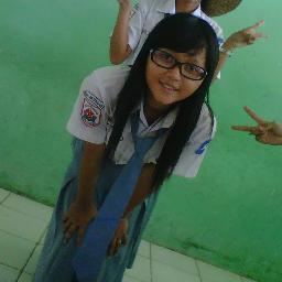 verapesek1's profile picture. verha nggak ingin d sakiti oleh lelakii lagi