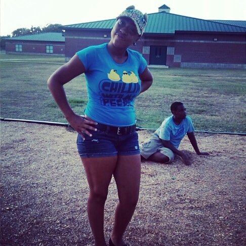 Bad Bitches Fuck With Me & iDont Give A Fuck Who Dont , Follow Me