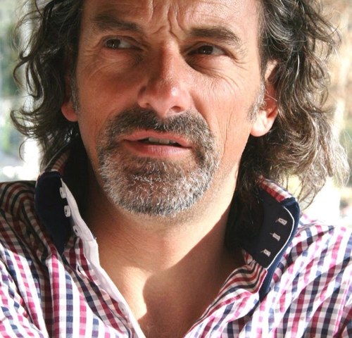 Founder @VanEsSearch, oprichter @SchaalX, recruitment in marketing, communicatie, sales en digital, Zuid Afrika, Knysna, hockey, https://t.co/wBWrImWtaY