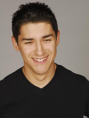 Actor in Television/Film & Founder/Director of LG Management Group. 
IMDB: http://t.co/TtgSPk6Vow