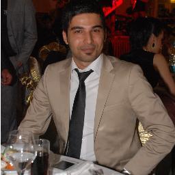 Mecliste temsili mümkün olmayan. 
Kelime ustası.
Eski yırtıcı forvet.