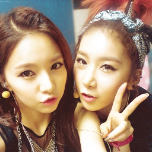 FIESTAR \ GIRLS' GENERATION \ LOENT.