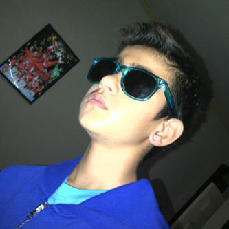 Guys stop following me on @zain786jussab and follow me here!