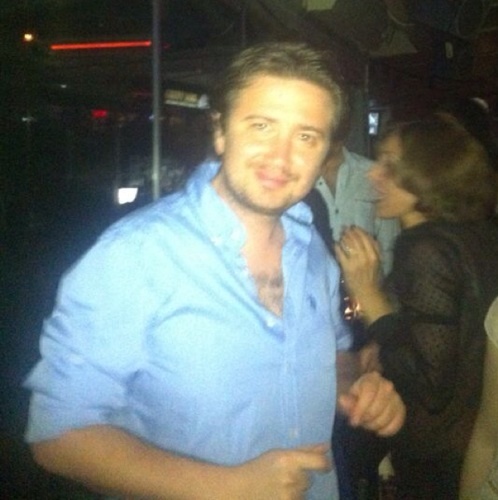 barisflz's profile picture. When you'r dead, you don't know you'r dead. its pain only for others. İts the same thing when you are stupid.