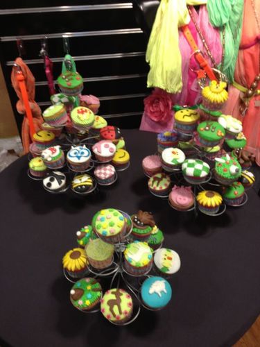 sampie65's profile picture. Ik ben geboren en getogen in Arnhem, vond mijn geluk in twente, heb samen met mijn man 3 schatten van kinderen.