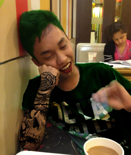 Toy with my pototoy cause I'm pogi forever