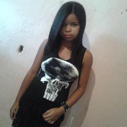 amo rock, odeio pessoa manipuladora e gosto de escutar musica e ver tv