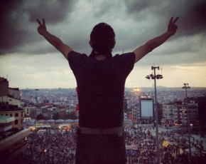 Yaşasın 31 Mayıs Halk Ayaklanması!
Yaşasın Halk Devrimimiz!
Hükümet İstifa İktidar Halka!
Bütün İktidar Emeğin Olacak!
