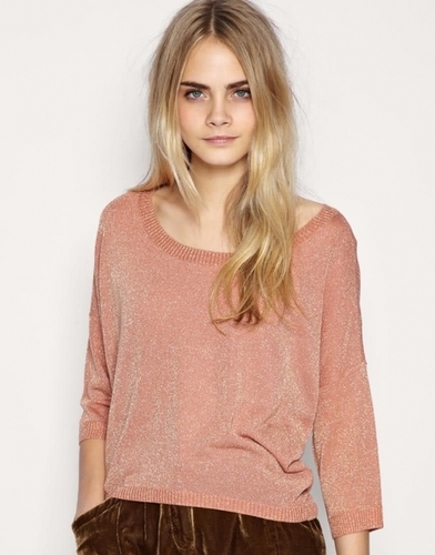 RenesmeeNesie's profile picture. 16, Tengo un hermano pequeño que se llama Matt, huerfana, asi que cuido de el. #Promised