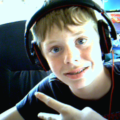 ♠ LOC@ 2A ♣ YouTuber ♣ Gamer ♣ MilieGamesNL ♣ Druk ♣ Redbull♥ ♣ Sociaal ♣ BestFriend : @Naomie_lovesyou ♠ Mijn Schatjeh: @Sarahtjuhxx ♣